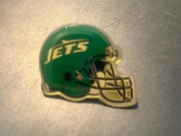 *Jets Pin *