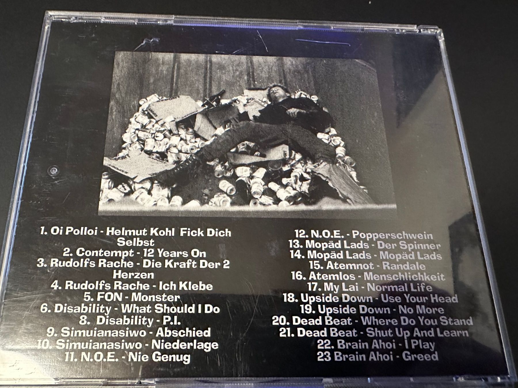 CD: LOSING STILL – Usato da Freudwil venduto da Feenland2010 2