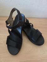 Schwarze Kunstleder Sandalen Gr.39 Neu