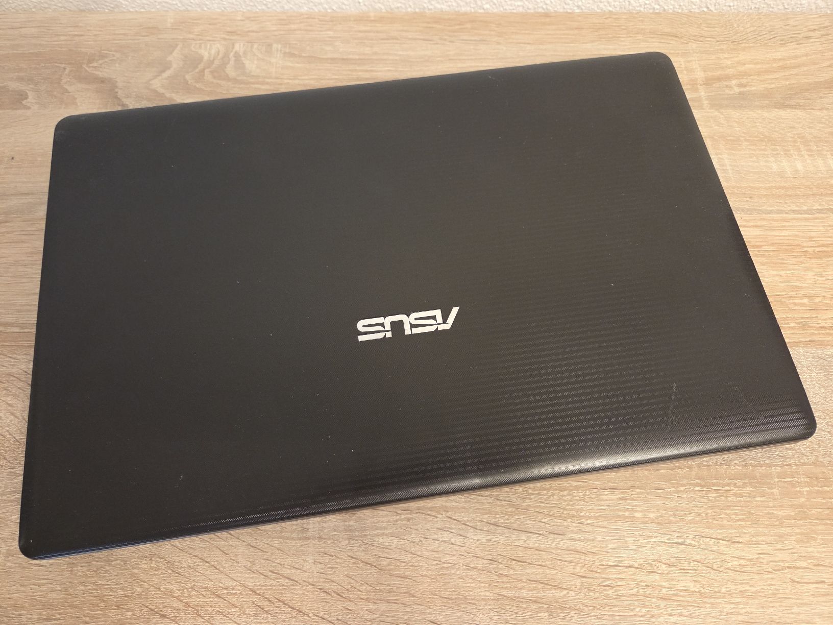 Asus Notebooks: Laptop Asus K75V Intel Core i7 – Gebraucht aus Wauwil von seriously3 3