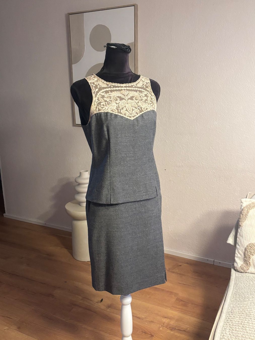 Costumi: Sportmax by Max Mara Kostüm Lanawolle – Usato da St. Margrethen SG venduto da dijanaO 1
