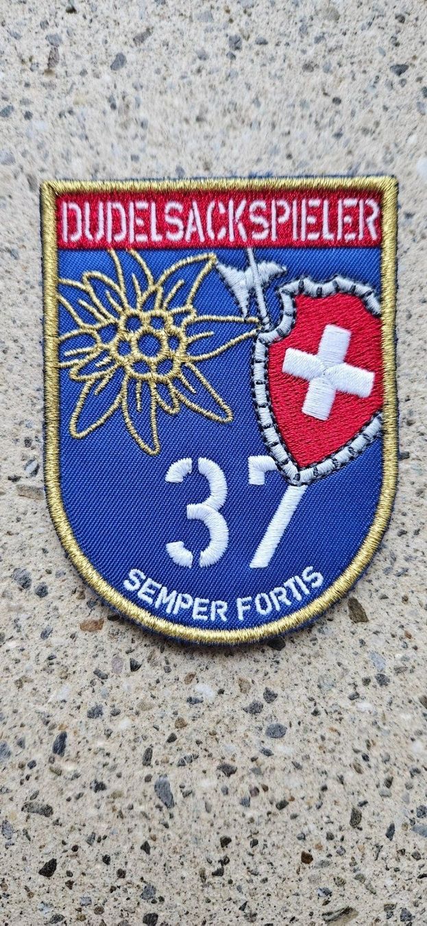 Schweizer Armee Placchette & Badge: *** Swisscoy Badge mit Klett *** – Usato da Riedholz venduto da fr_sIruP
