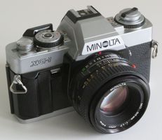 Kamera Minolta XG-1 mit Objektiv MD 50mm / 1:1.7 + Tasche