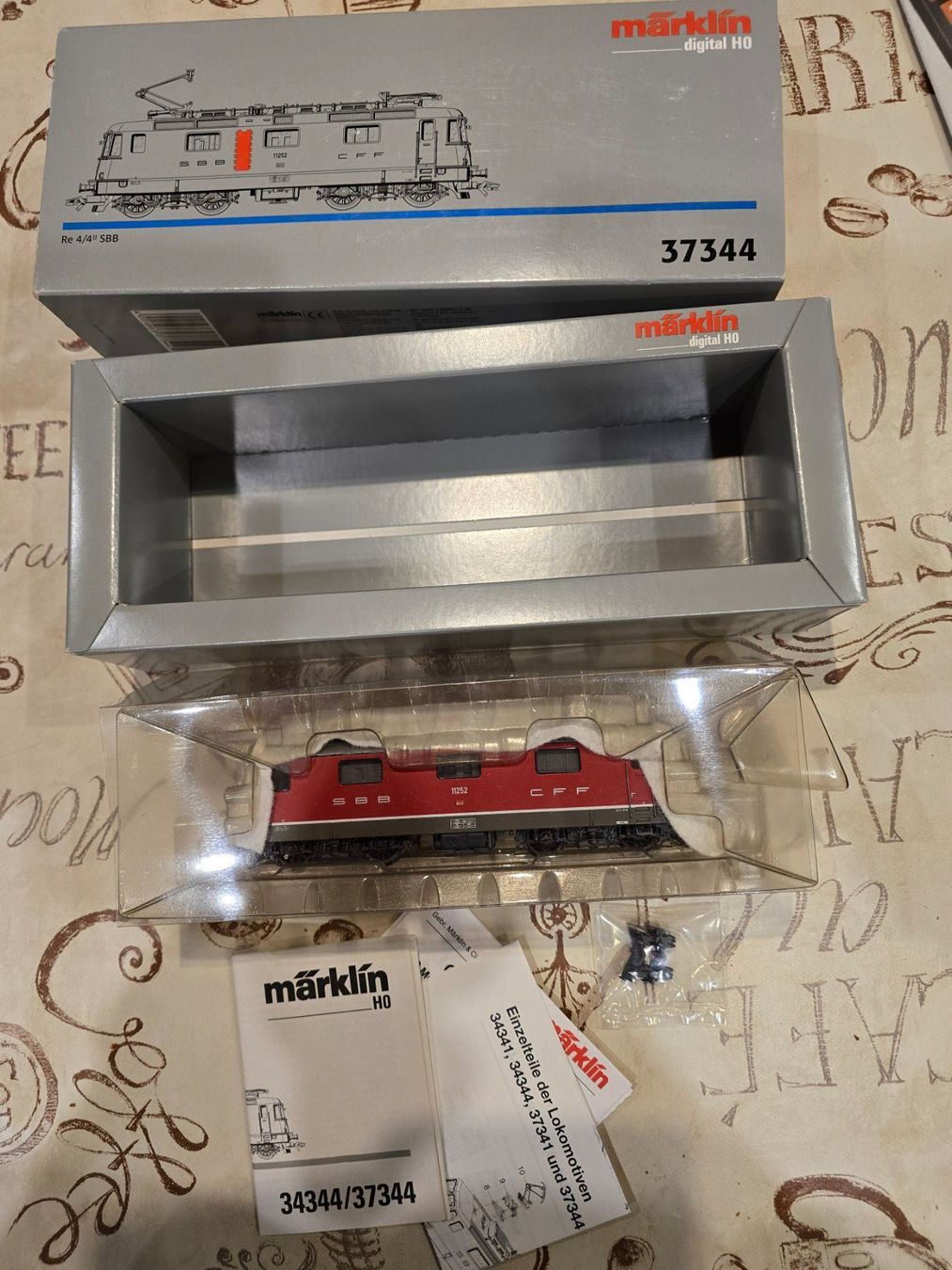 Märklin 37344 H0 AC E-Lok Re 4/4 II 11252 der SBB, Digital, (Neu ...