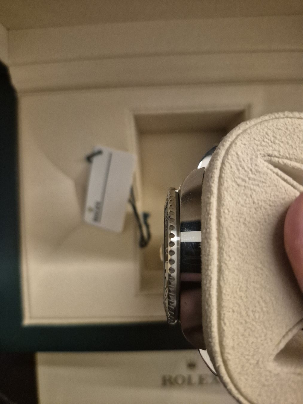 Rolex Uhren: Rolex GMT-Master II Ref. 116710LN Full Set 2019 – Neu (gemäss Beschreibung) aus Crissier von MonsieurMoon 4