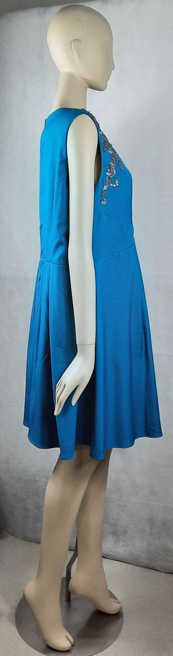 Kleider: LITTLE MISTRESS Plus Size Blaugrün Crossover Kleid Gr48 – Gebraucht aus Seuzach von VT-Collections2 4