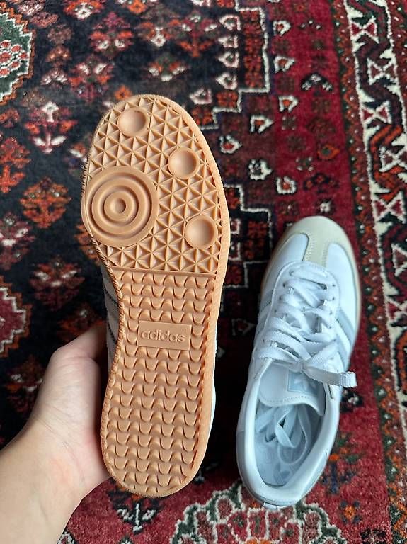 Adidas Damenschuhe: Neue Adidas Samba Gr. 38 – Gebraucht aus Winterthur von naany 1