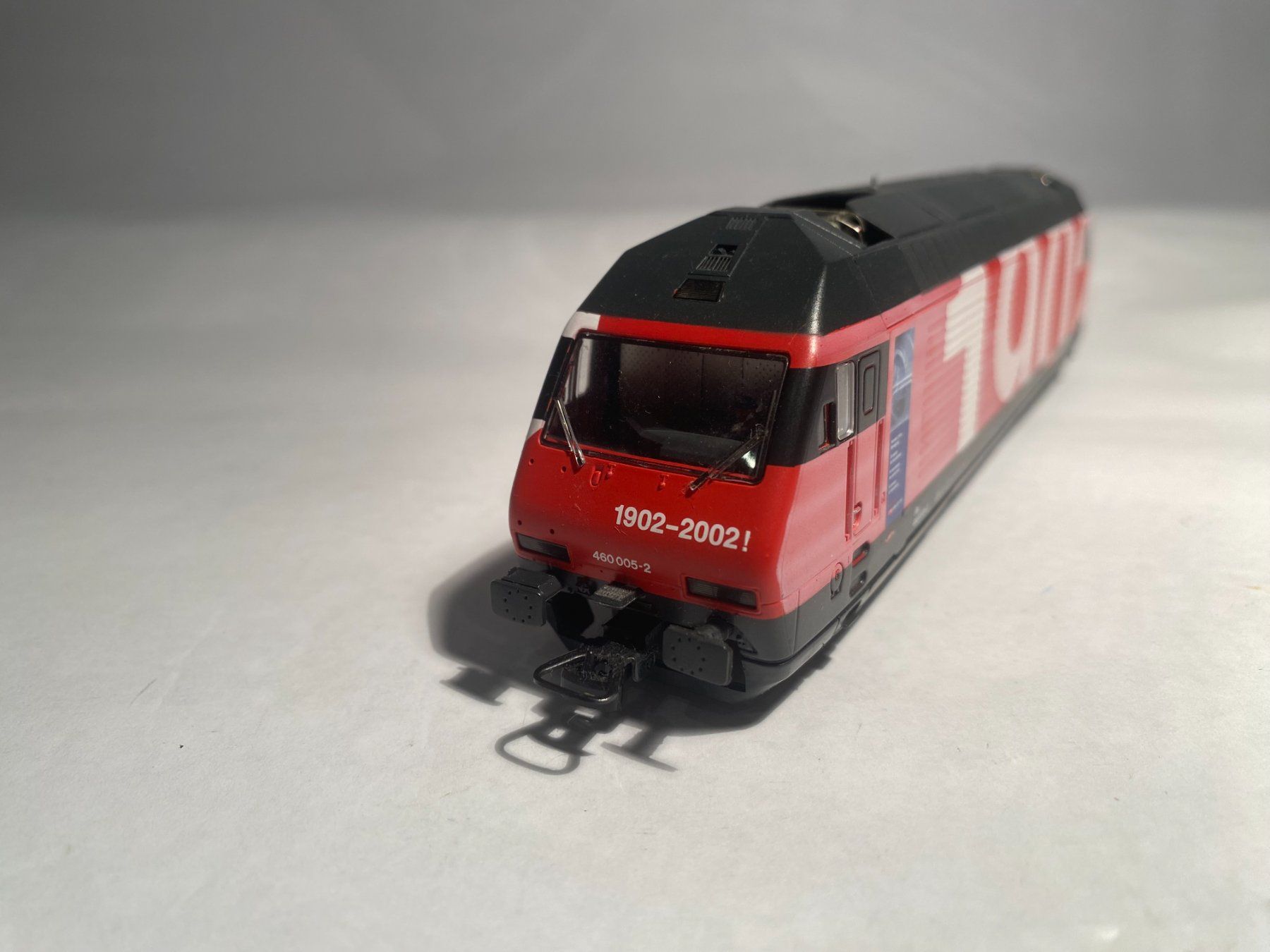 Roco Modelleisenbahnen: ROCO E-Lok SBB RE460 JUBI POST rot, DC ANALOG – Gebraucht aus Buchrain von Modellbahn11 4