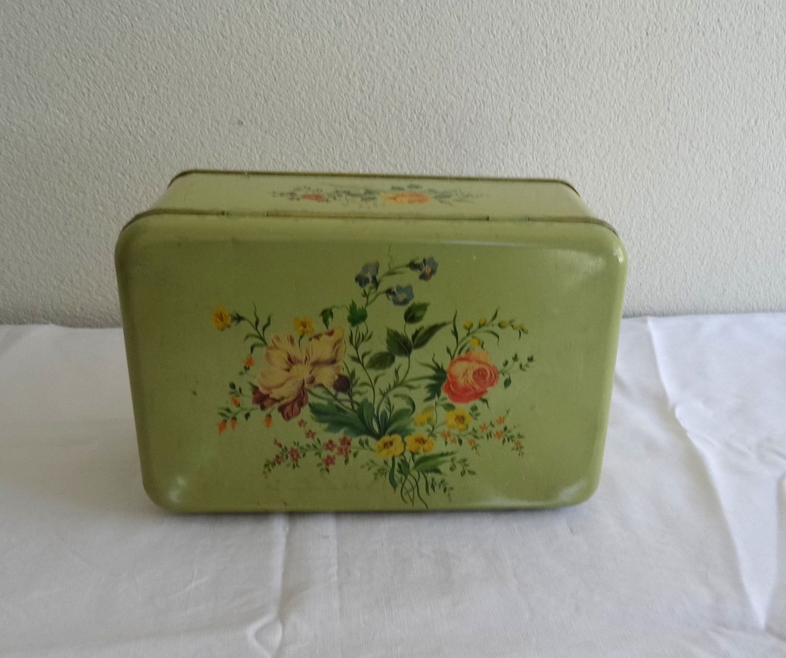 Contenitori & Simili: Vintage Biscuitbüchse – Usato da Minusio venduto da Mer66 2