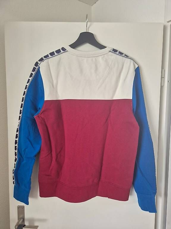 Pulls & Sweat-shirts: Barcelona Pullover – Neuf avec emballage d'origine à Buochs par DarioTr 1
