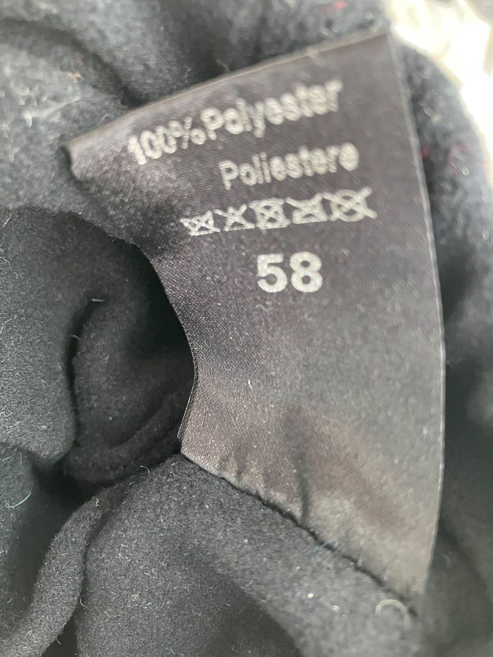 Copricapi, berretti & cappellini: Schicker warmer Damenhut – Nuovo (secondo la descrizione) da Ostermundigen venduto da bea_pjw9 2