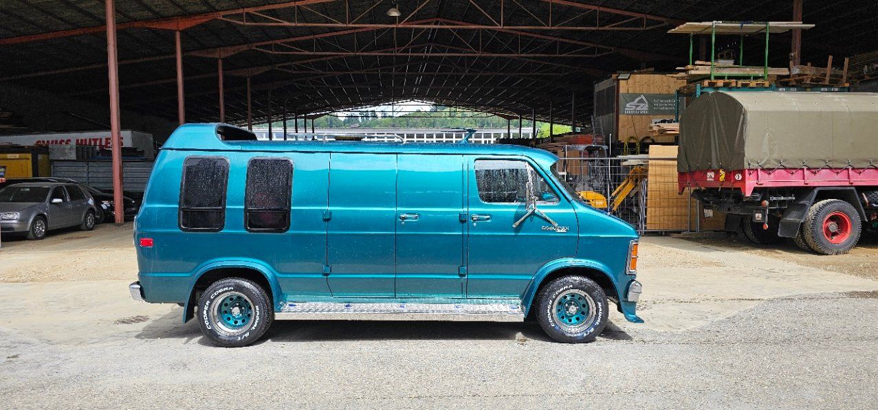 Dodge Automobili: Dodge Ram Van B200, V8, 5.9L – Usato da Niederönz venduto da Manuelstuber 1
