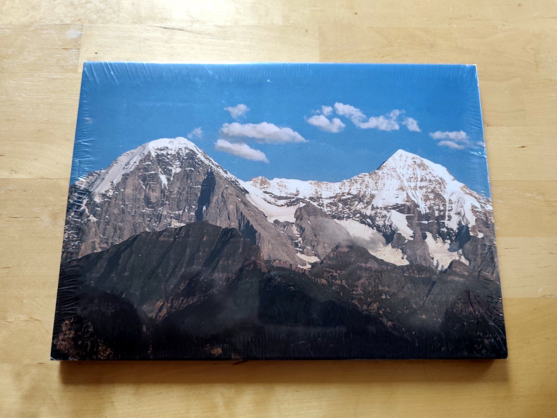 Livres: Jungfrau – Neuf avec emballage d'origine à Birrwil par dirtyoldtown 1