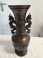 Antike Asiatik Bronze Vase mit Drachenhenkel 