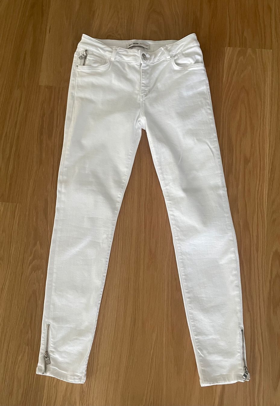 Mos mosh Jeans: Jeans mosmosh weiss – Usato da Kriens venduto da Mayang