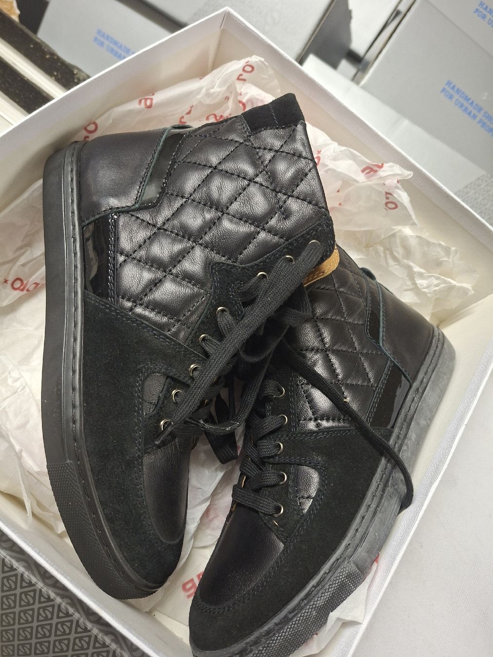 Damenschuhe: Abro Damen Sneaker Grösse 36 schwarz neu – Neu (gemäss Beschreibung) aus Grossdietwil von hufi10