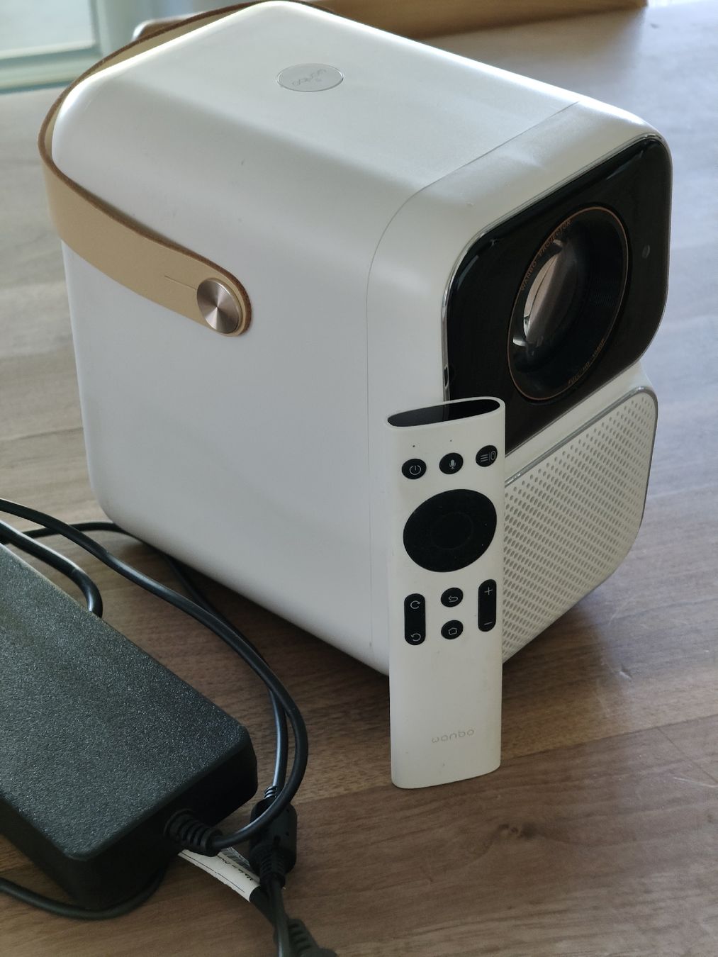 Proiettori: Wanbo Projector T6 Max – Usato da Hüniken venduto da Satoshi.Nakamoto 1