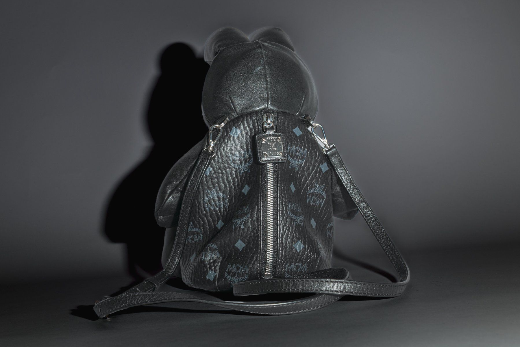 Mcm Borse: MCM Visetos Bear Zoo Doll Backpack schwarz Leder – Nuovo (secondo la descrizione) da Watt venduto da photocrack 6