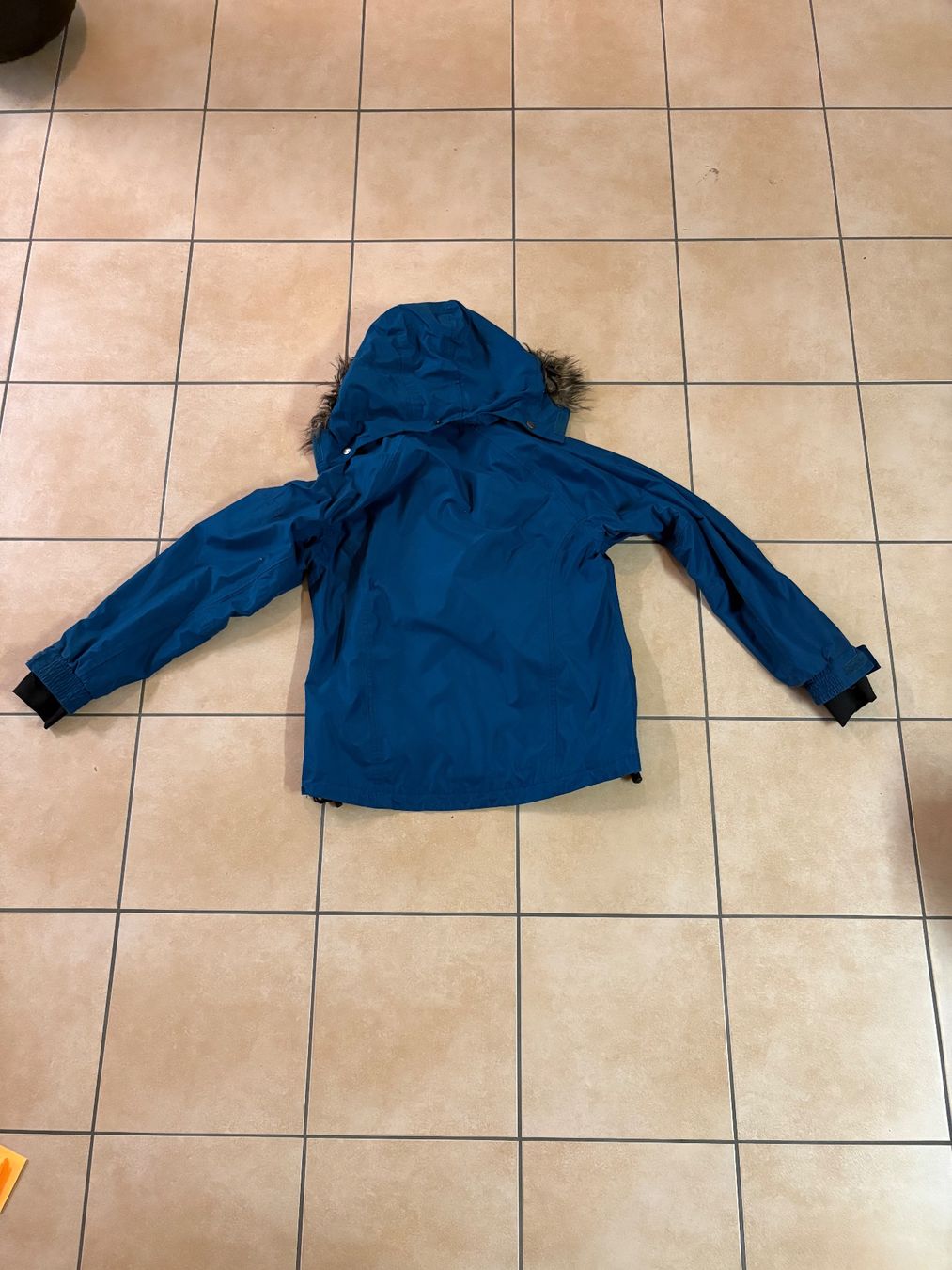 Giacche: Regenjacke Damen Grösse 36, Blau. – Usato da Brütten venduto da dar_l7n9 1