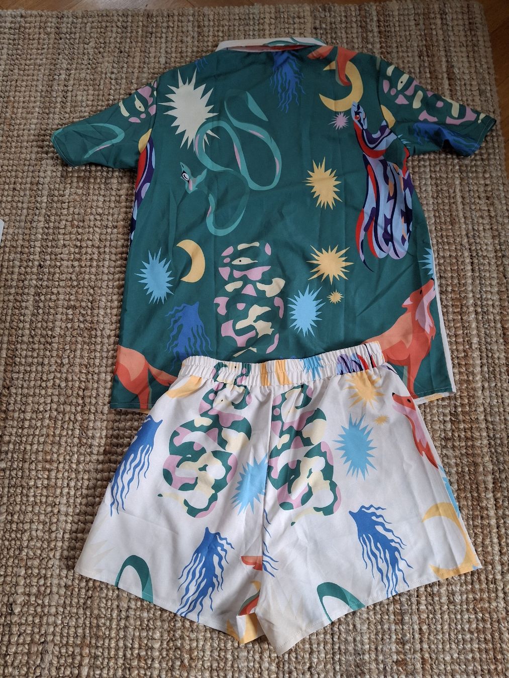 Lotti di vestiti: Ensemble chemise shorts T38  – Usato da Lausanne venduto da Cognitia 1
