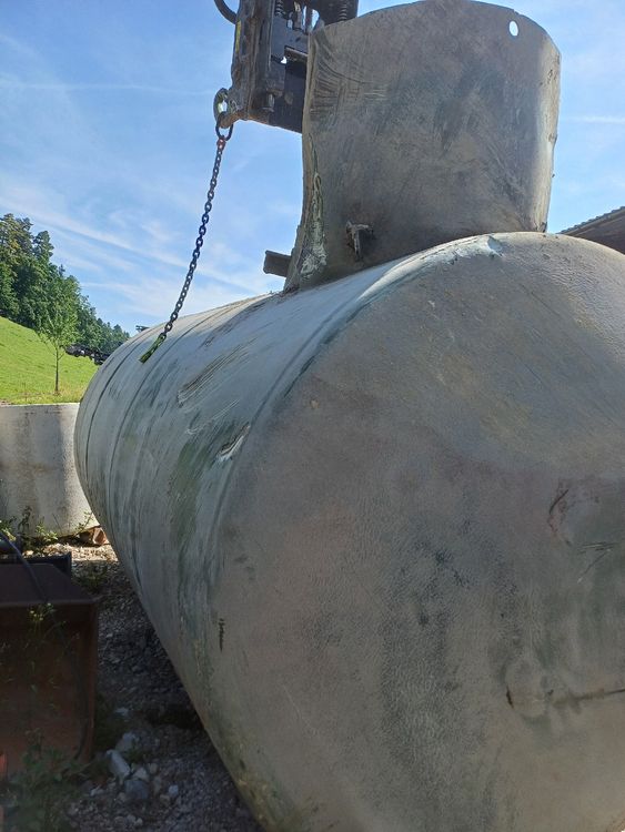Abbeveratoi e trogoli: Wasser Tank 10000l – Usato da Kirchberg venduto da WehrliRalph 1