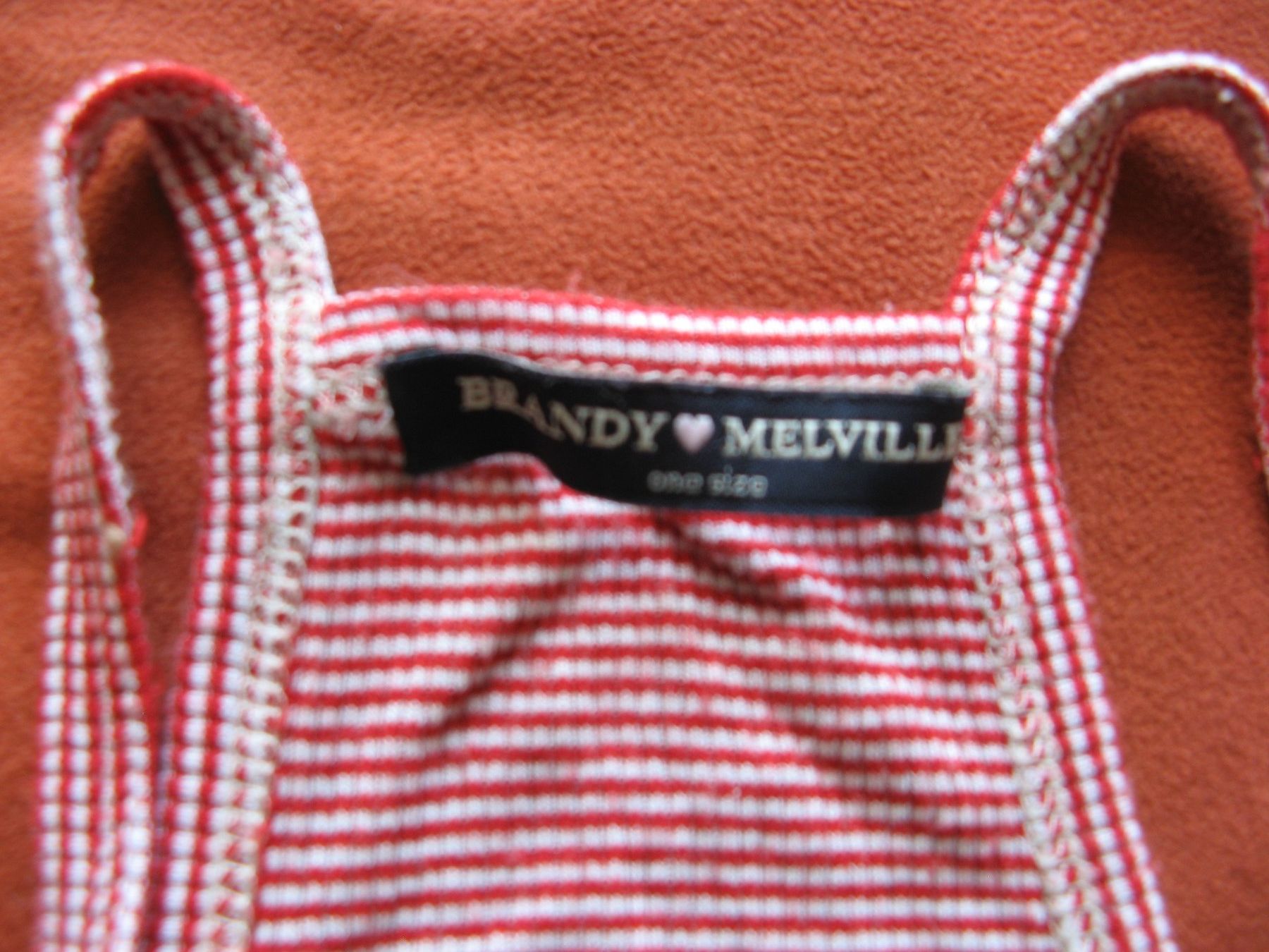 Brandy Melville Top: Top Brandy Melville one Size (Gr. M) – Usato da Zürich venduto da apil 3