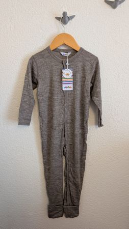NEU Joha Pyjama, taupe/greige | 86/92 | 100 % Merinowolle