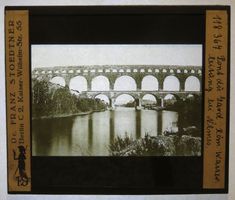 Glasdia Frankreich: Nîmes - Aquädukt Pont du Gard, um 1920