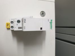 Schütz Schneider 25 A