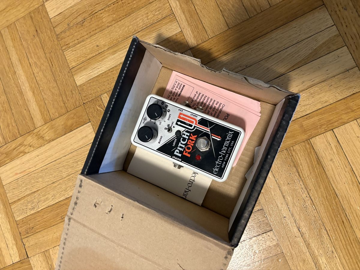 Electro-Harmonix Strumenti musicali: Electro Harmonix Pitchfork Pedal – Usato da Zürich venduto da Strongmetalcom 1