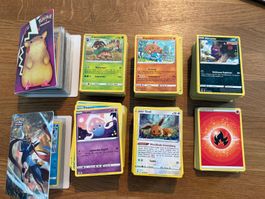 Ca. 600 Deutsche Pokemonkarten aus den Jahren 2018-2022