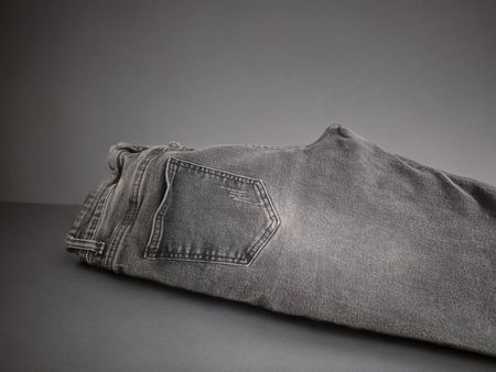 Jeans grigi taglia 32