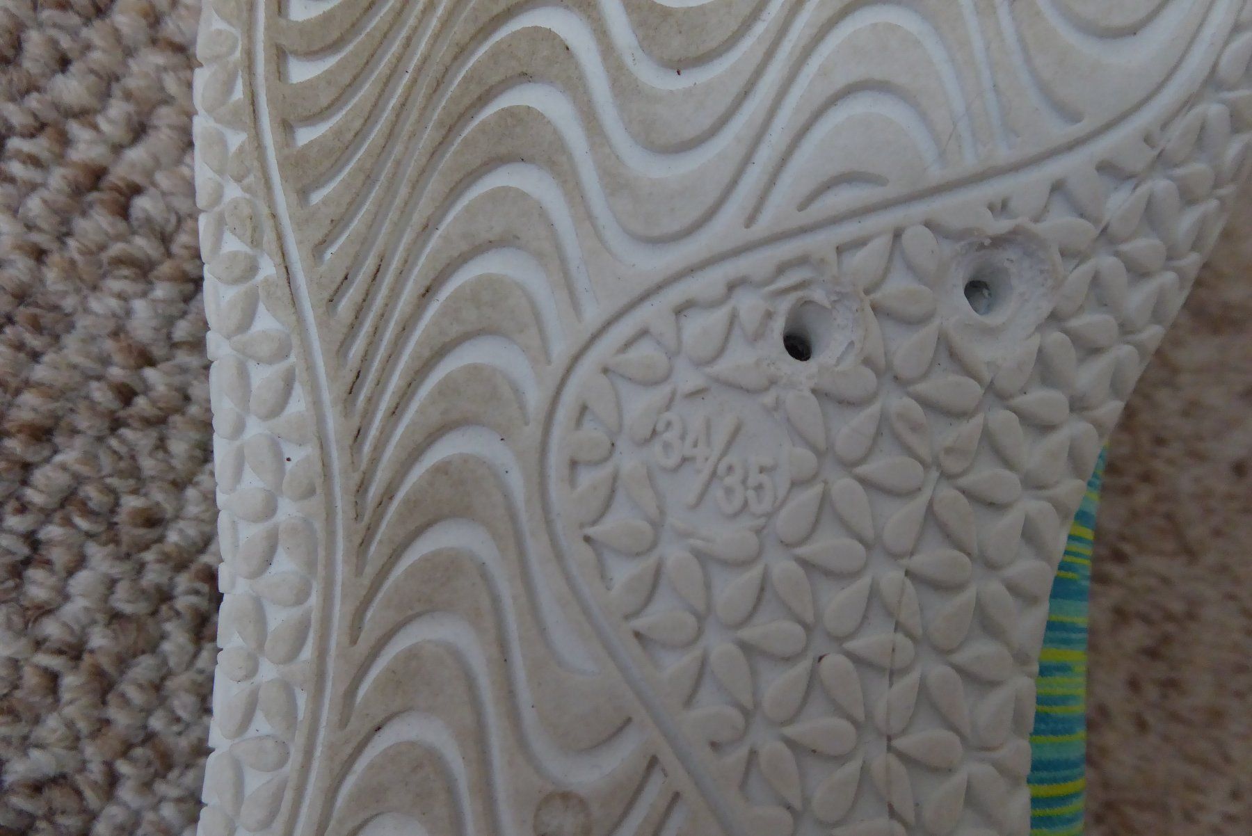 Scarpe per ragazze: Badeschuhe Gr. 34/35 – Usato da Wettingen venduto da tonia3 2