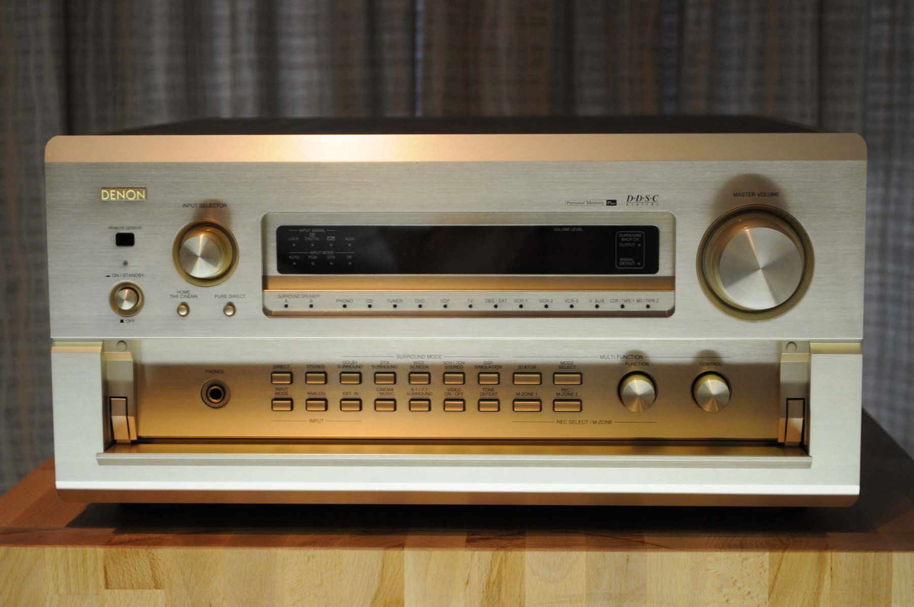 Denon Amplificateurs: Denon AVC-A1SR AV Surround Amplifier – D'occasion à Reichenburg par Rolimo 1