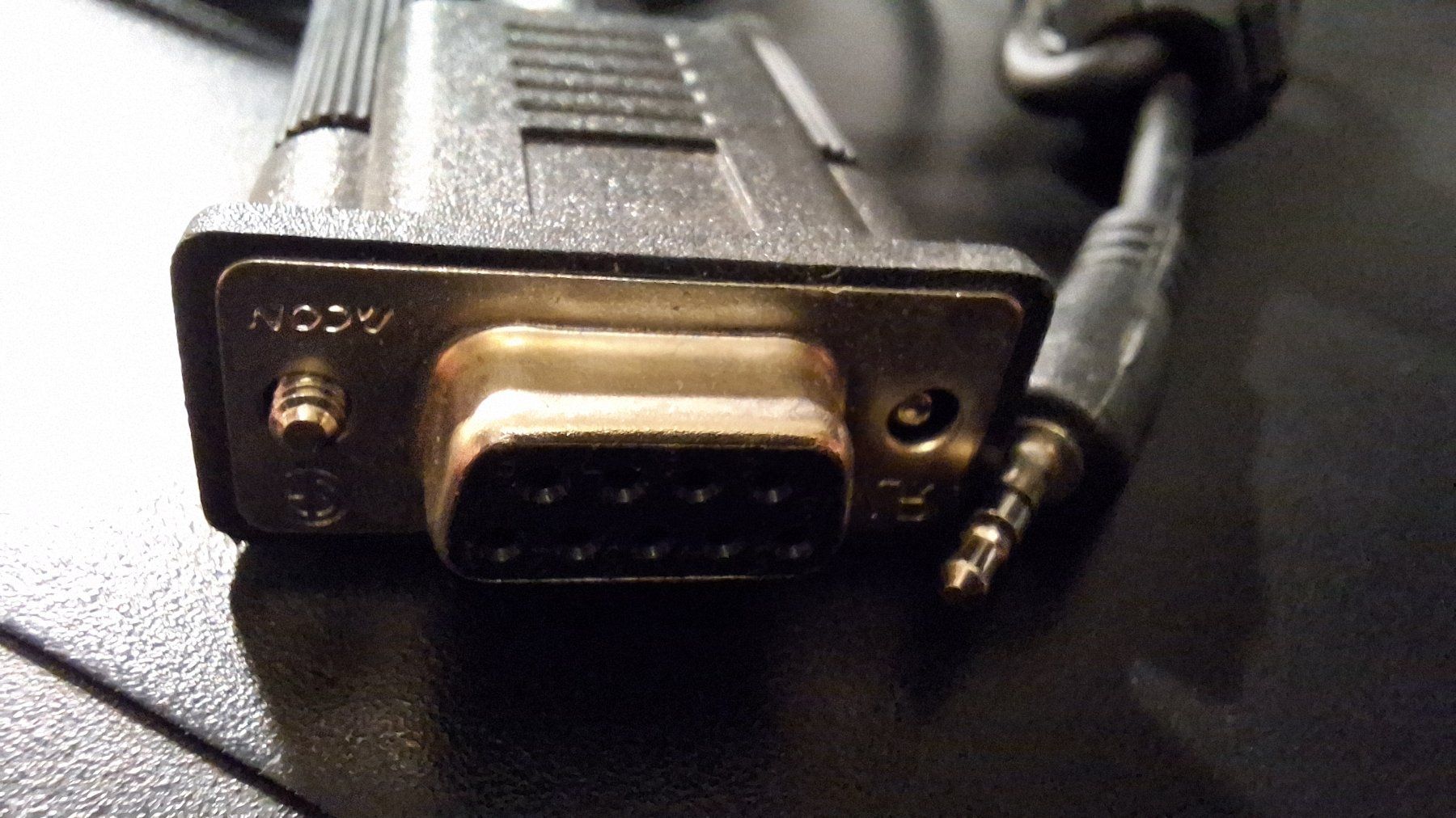 Unità & Adattatore: Adapterkabel 3,5 mm Klinkenstecker auf DB9-Buchse – Usato da Steinhausen venduto da V4ABC 1