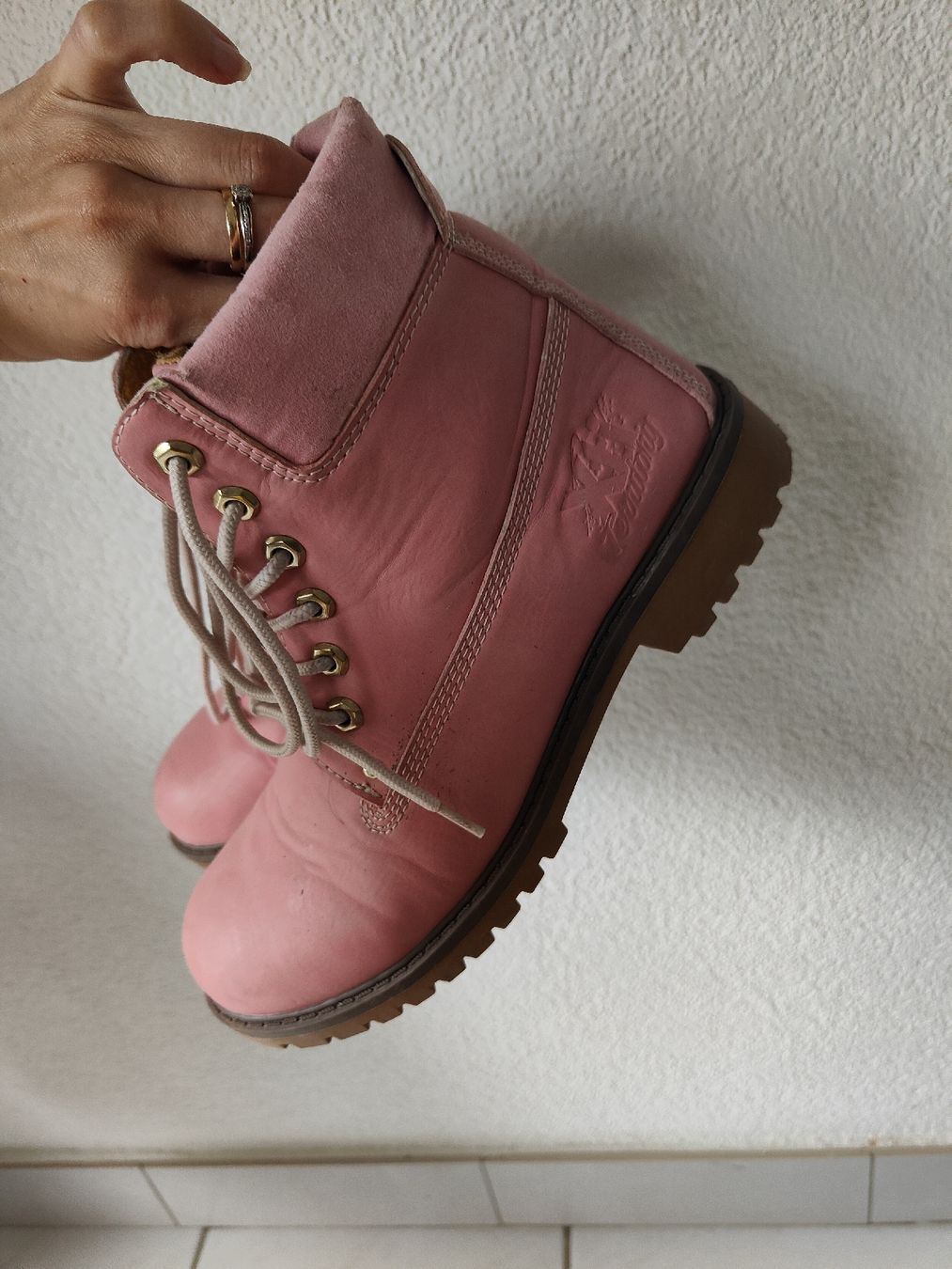 Damenschuhe: Bottes rose clair  – Gebraucht aus Prez-vers-Noréaz von MarinAcores89 1