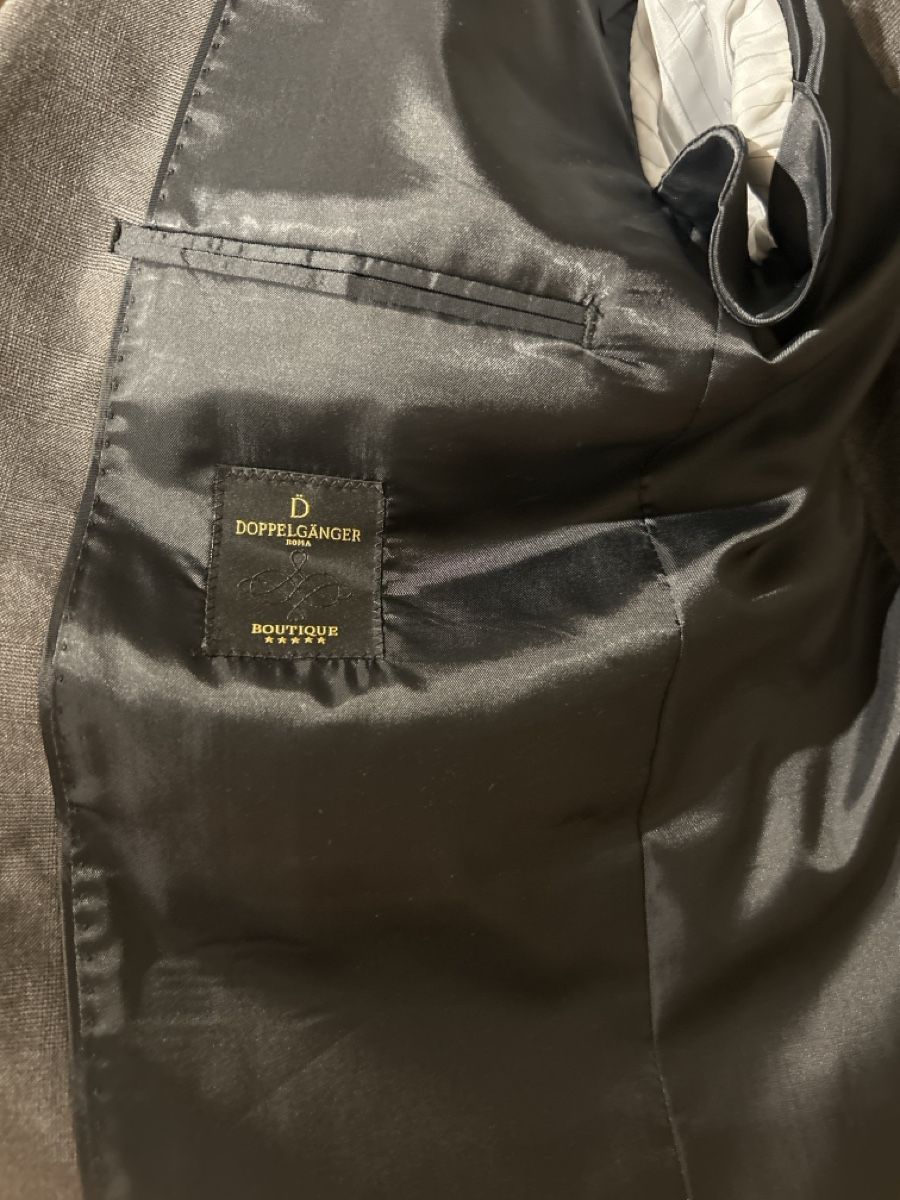 Completi: Doppelgänger suit – Nuovo (secondo la descrizione) da Zürich venduto da pil_9sh9 5
