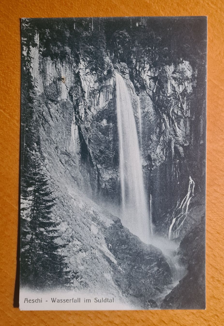 Cartoline postali: Aeschi, Wasserfall im Suldtal – Usato da Ebikon venduto da Donar50