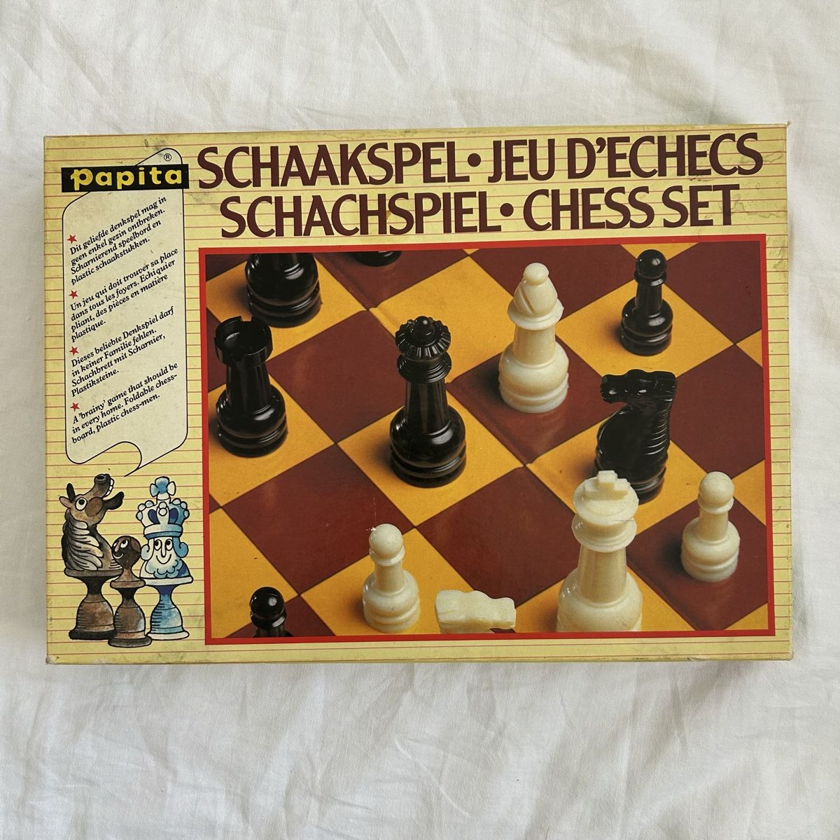 Giochi: Jeu d'échecs vintage complet "Papita" – Usato da Genève venduto da Niara18