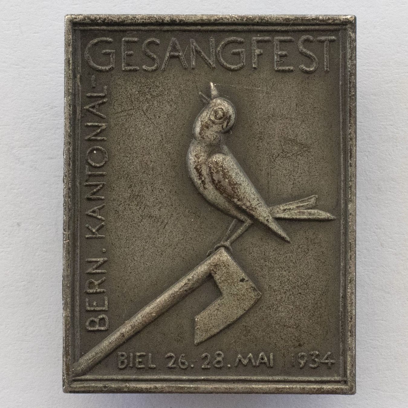 Placchette & Badge: Kantonal Gesangfest Bern 1934 Abzeichen – Usato da Rotkreuz venduto da Swiss-Coins