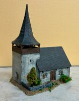 Dorfkirche Sertig von Kibri 37031 in Spur N!