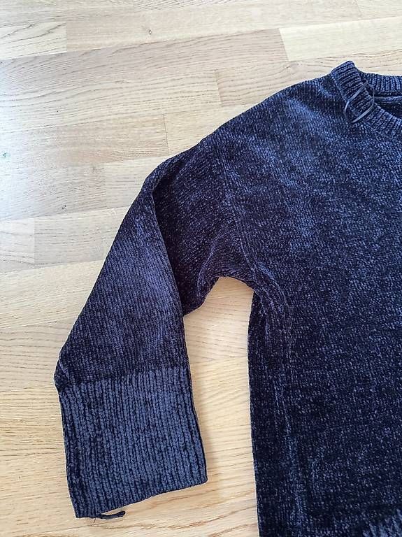 Pullover & Sweatshirts: Chenille Pullover - Gr. M - Dunkelblau – Gebraucht aus Effretikon von alicebrunner 1