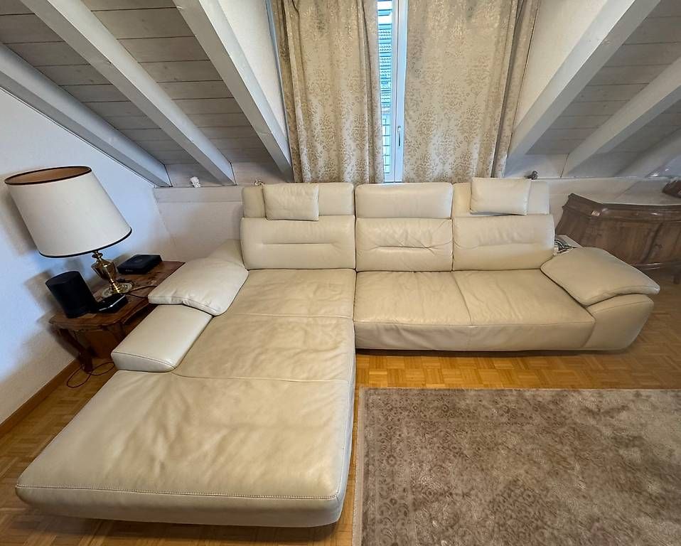 Sofas: Echtledersofa – Gebraucht aus Urtenen-Schönbühl von Troooop