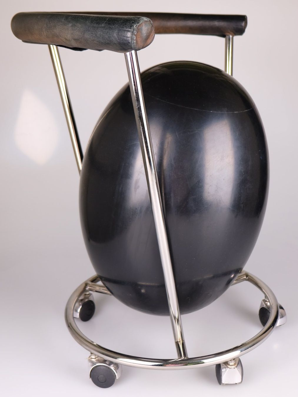 Sedie: Ergonomie Bürostuhl - Eggball – Usato da Volketswil venduto da brockipfannenstil 3