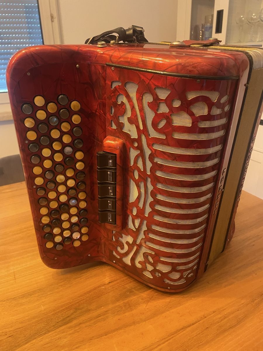 Hohner Instruments de musique: Hohner Accordina III – D'occasion à Altstätten SG par Nik2009 1