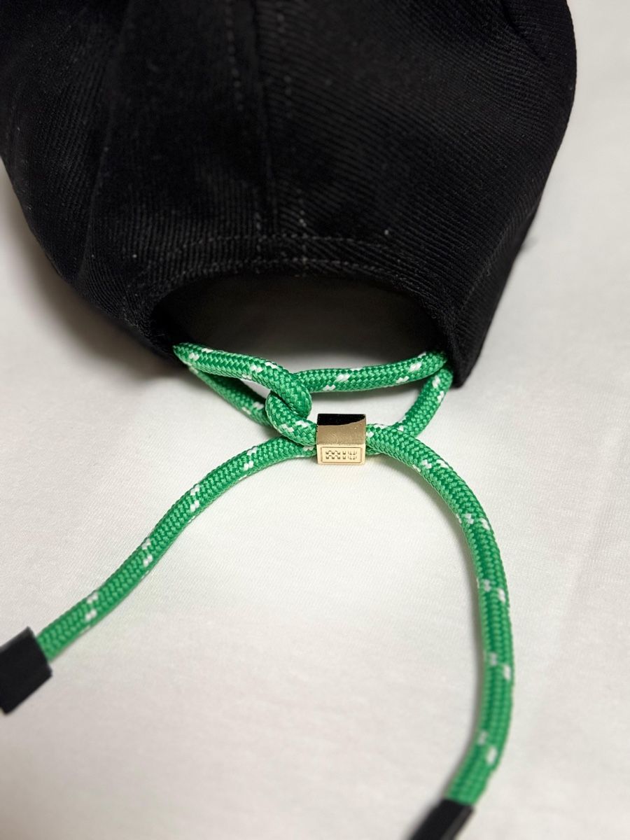 Autres vêtements & accessoires: Miu Miu Cap ab 1.- – D'occasion à Wattwil par IBiDaFurDi 1