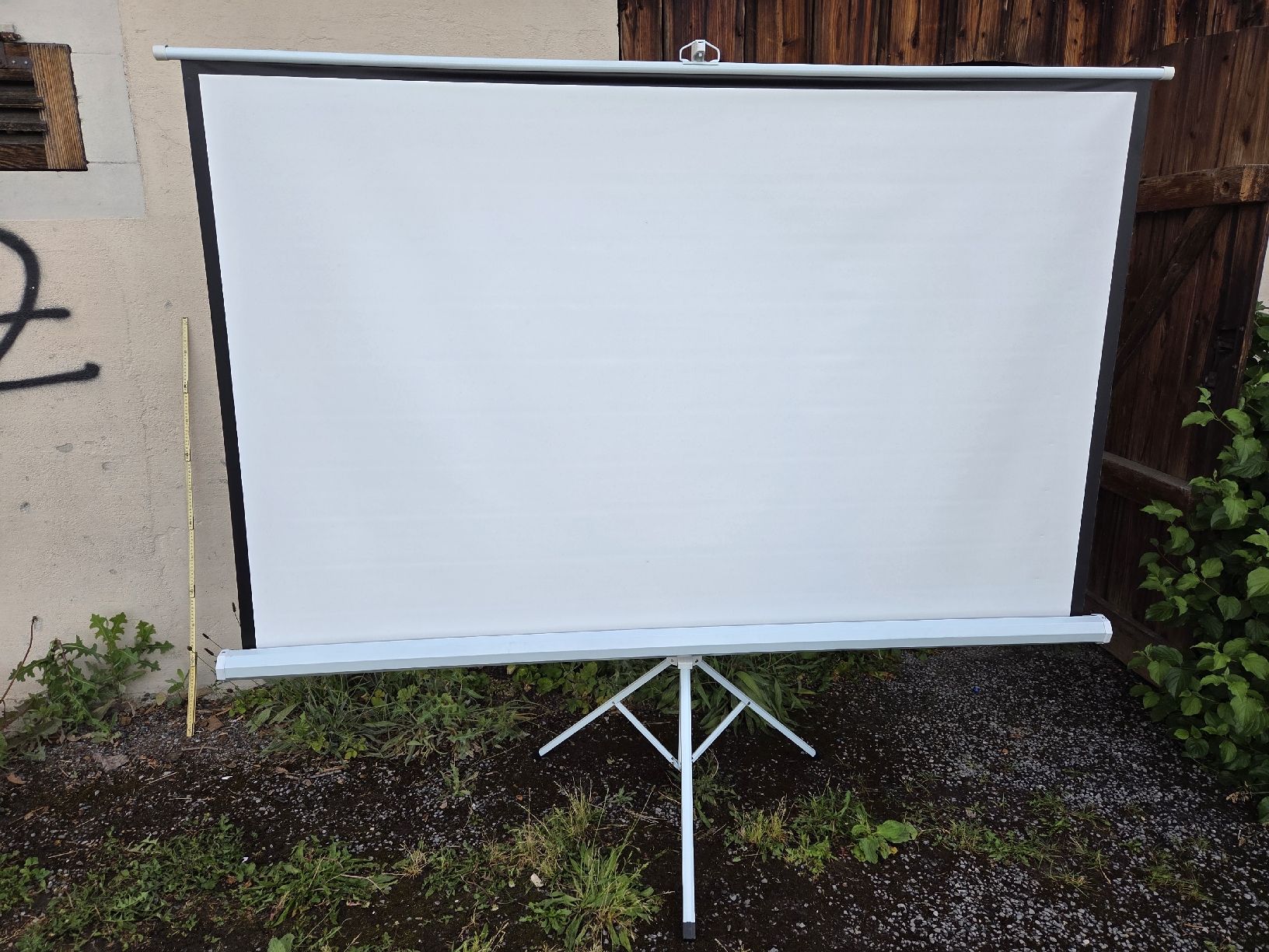 Home Cinema: grosse Leinwand für Projektor – Usato da Wädenswil venduto da weihpos 1
