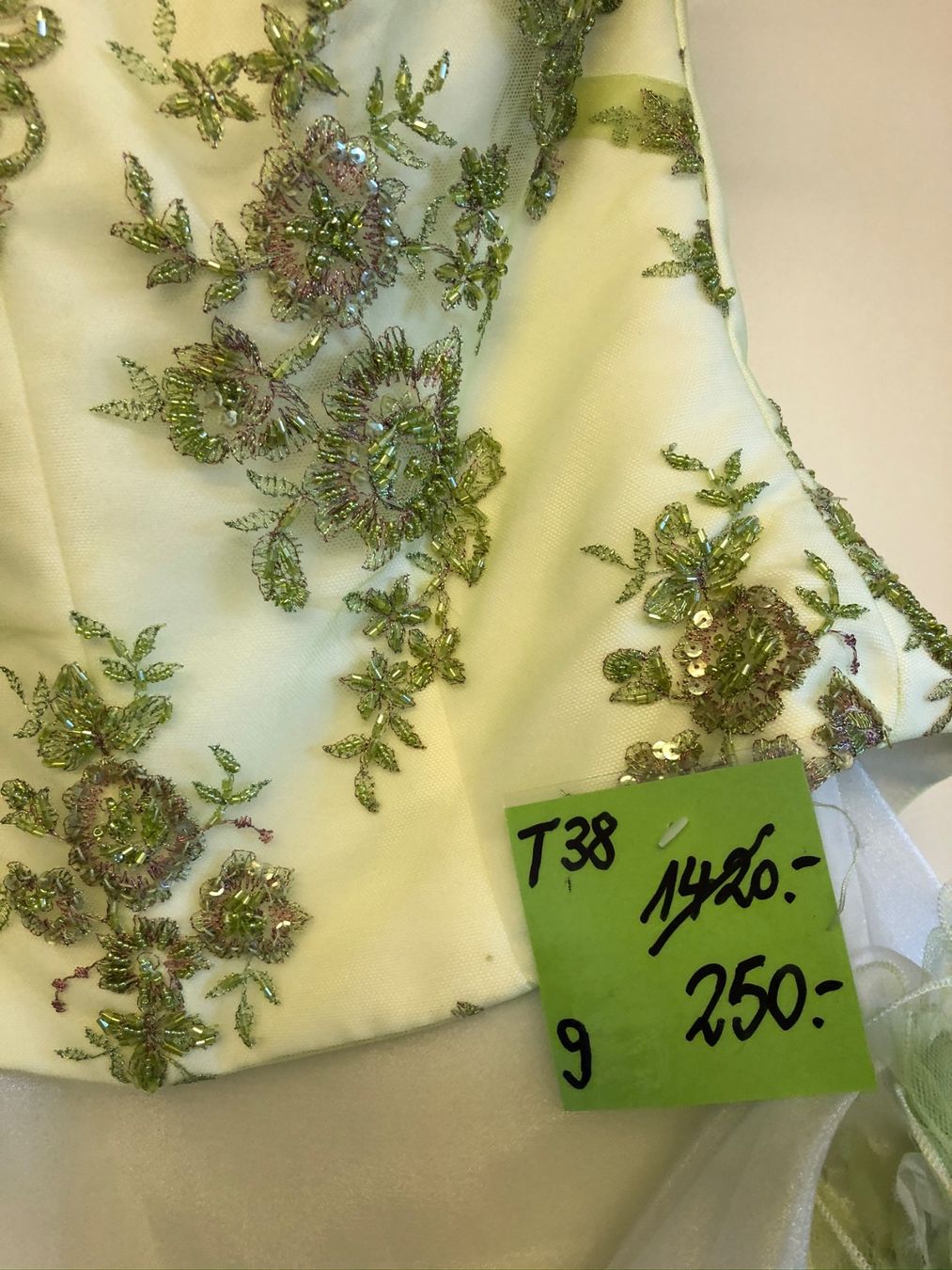 Vestiti: Ensemble de mariée ou autre 2 pièces neuf – Nuovo e nell'imballaggio originale da Murten venduto da Louis1954 1