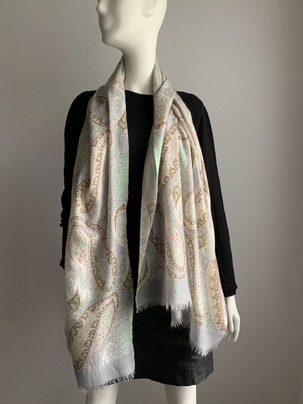Foulard & Sciarpe: Fedeli Schal – Nuovo (secondo la descrizione) da Winterthur venduto da 11.11 6