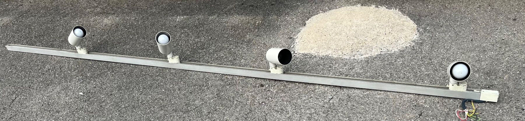 Lampade: Schienensystem mit 4 Spots, Beleuchtung, Deckenlampe, Som... – Usato da Wil SG venduto da M.Sakiri 3